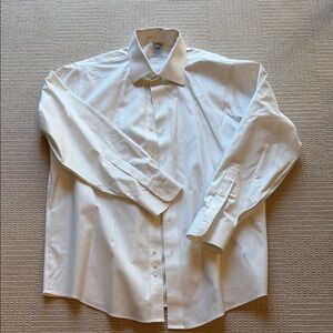 Brooks Brothers regular non iron White Dress Shirt 16 1/2 - 34
